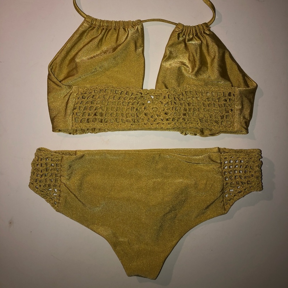 🎊HOST PICK🎊 Frankies bikinis koa two piece gold L - Picture 7 of 16